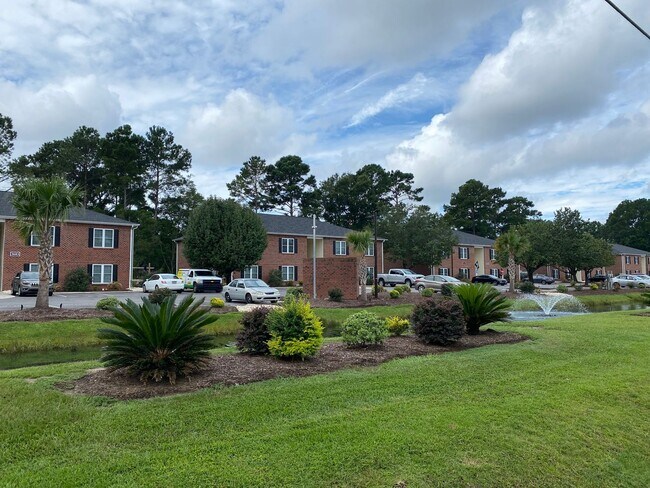 Building Photo - High-speed Internet, basic cable, water, s...