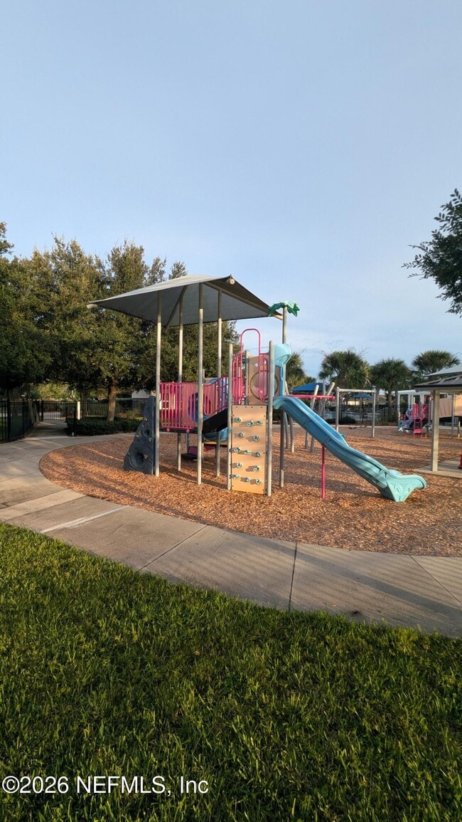 Building Photo - 7112 Emsley Cir