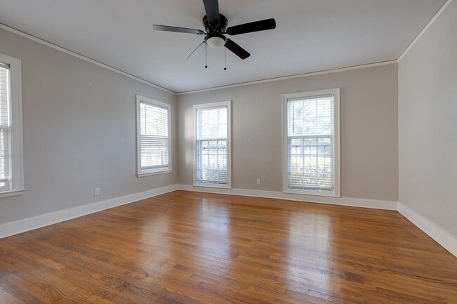 Building Photo - 2056 Jackson Ave