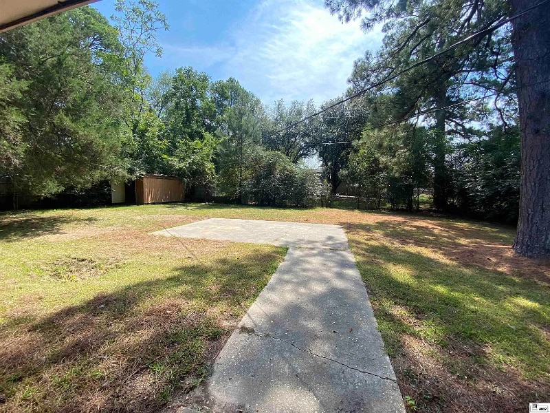 Building Photo - 513 Nichols Dr