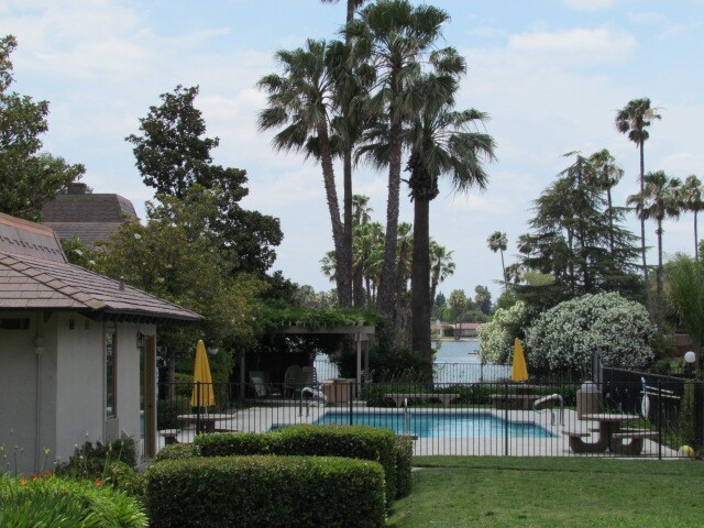 Building Photo - 6241 Riverside Blvd