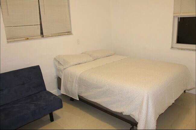 Building Photo - 41 NW 69th Ave