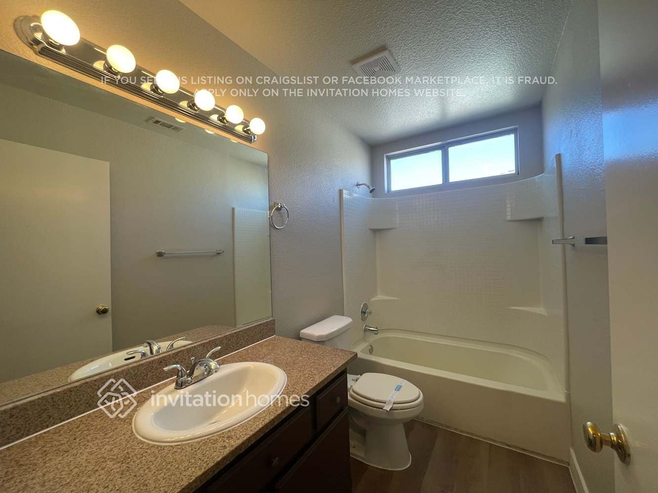 Building Photo - 3608 Russian Olive St