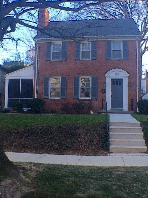 Building Photo - 4532 Middleton Ln