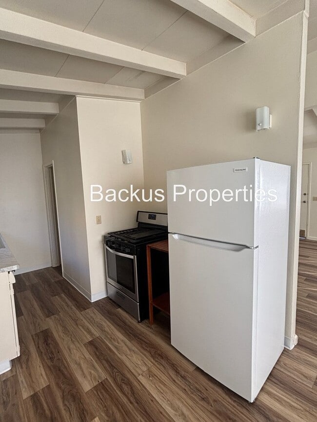 Building Photo - Close to Cannery Row- one bedroom unit in Monterey