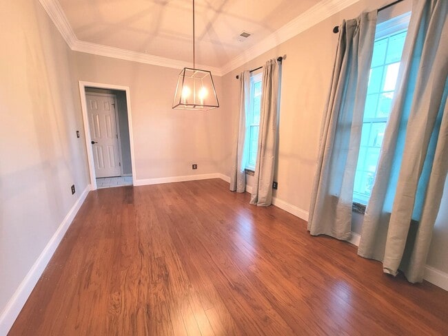 Building Photo - Stunning four bedroom in Charleston National on large lot - Mt. Pleasant