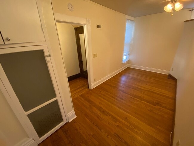 Building Photo - 1544 D St