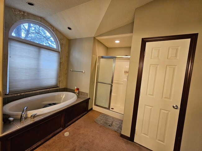 Building Photo - 373 S Grand Mere Ct