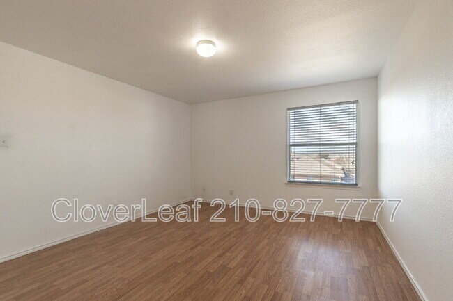 Building Photo - 3329 Bluebird Ridge Dr