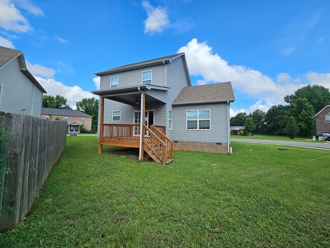 Building Photo - 407 Preakness Cir