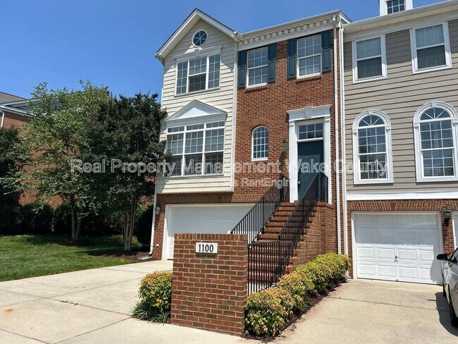 Building Photo - 1100 Kirkeenan Cir