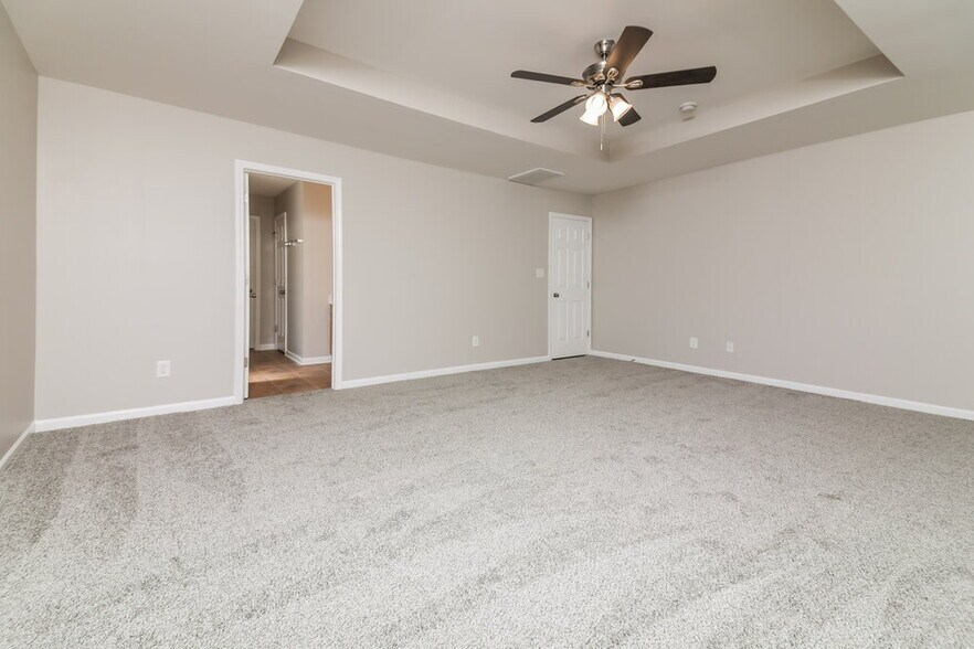 Building Photo - 1544 Cairo Way