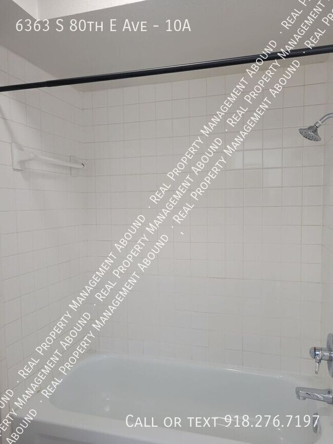 Building Photo - 6363 S 80th E Ave