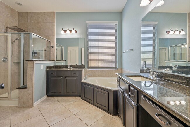 Building Photo - 3544 Woods Estates Dr