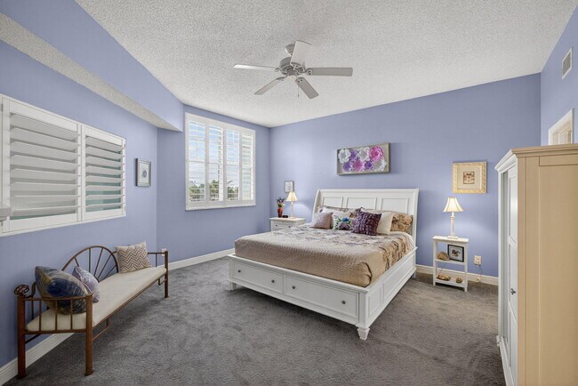 Building Photo - 1206 Mainsail Cir