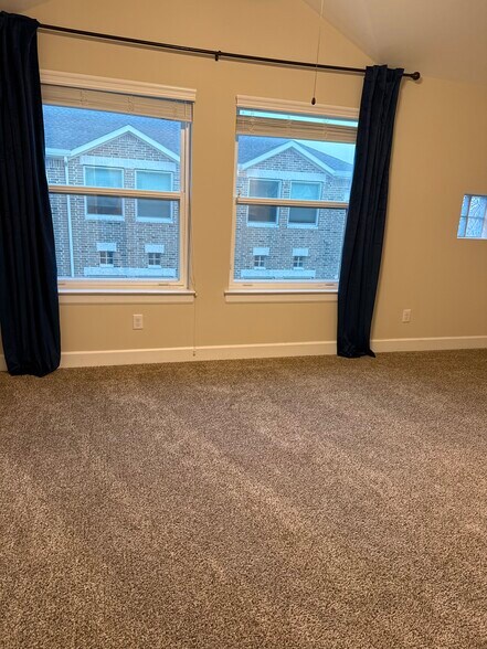Building Photo - 8705 Bryam