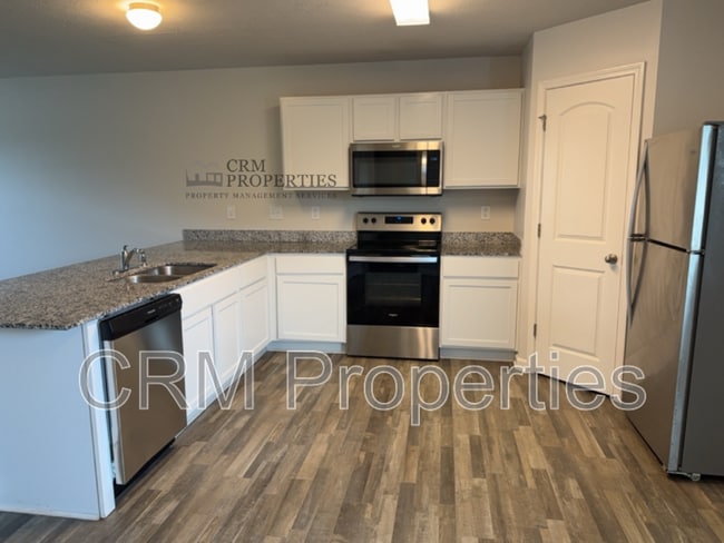 Building Photo - 14209 Katriene Cir