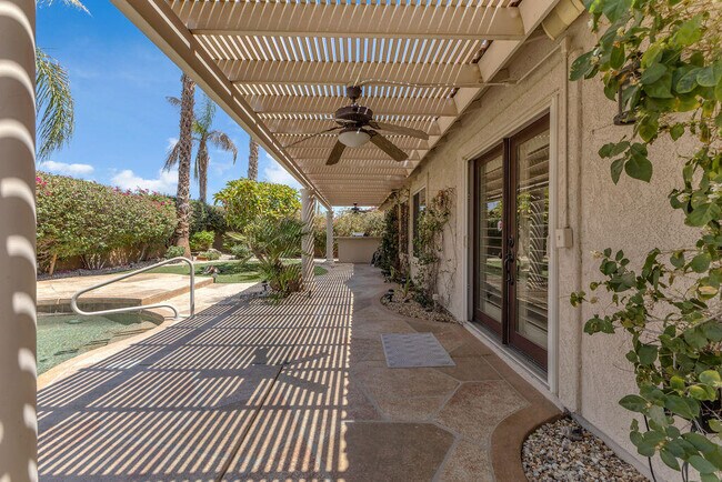 Building Photo - 79886 Dandelion Dr