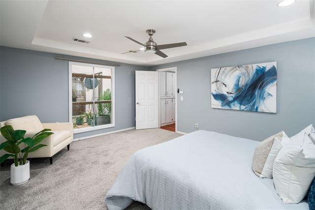 Building Photo - 3528 Pinehurst Dr