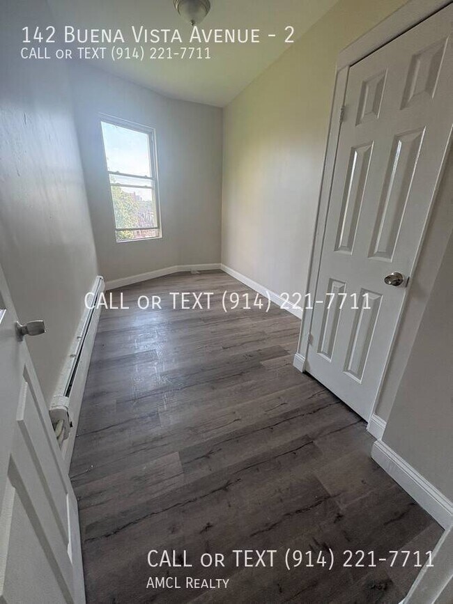Building Photo - 142 Buena Vista Ave