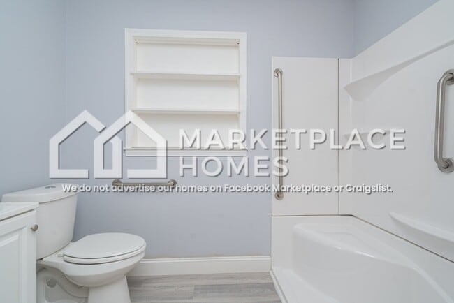 Building Photo - 33991 SC-9