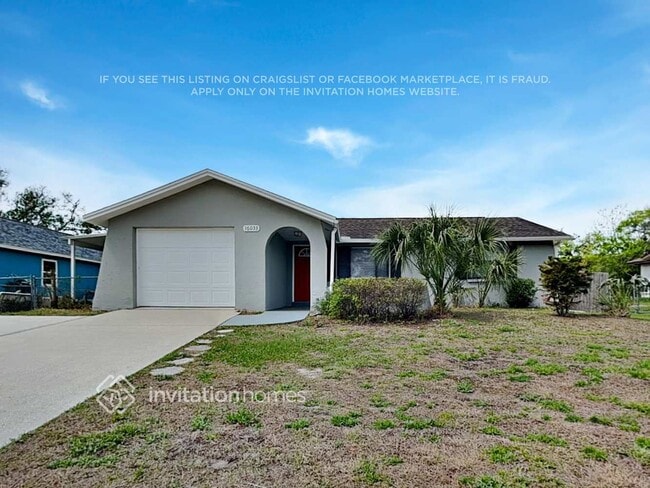 Building Photo - 16033 Villa Dr