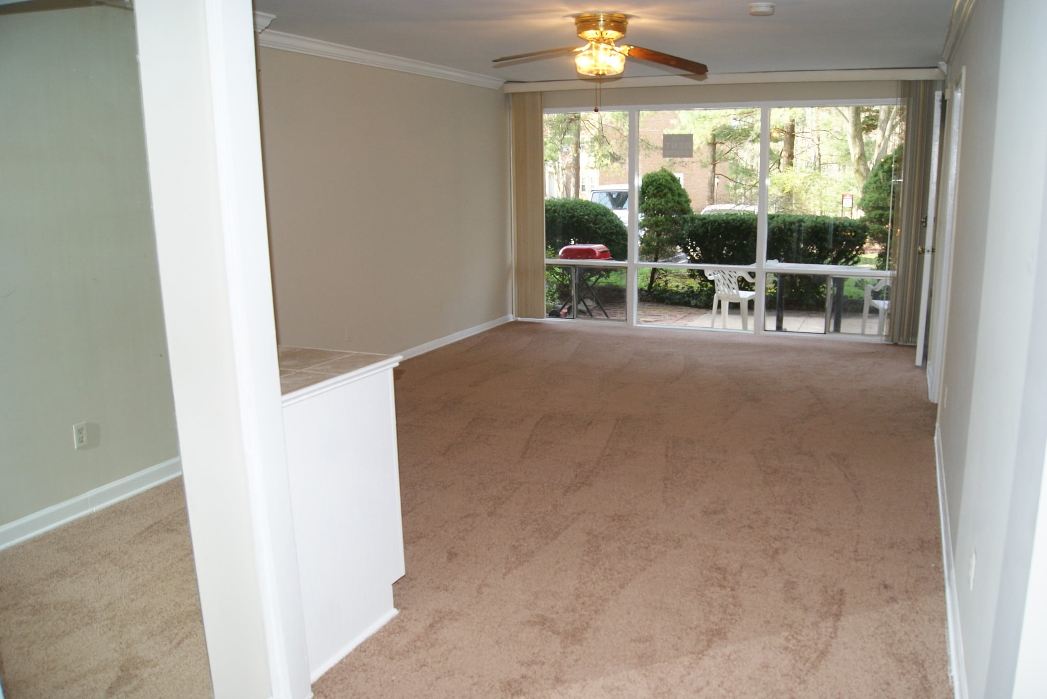 Building Photo - 7514 Spring Lake Dr