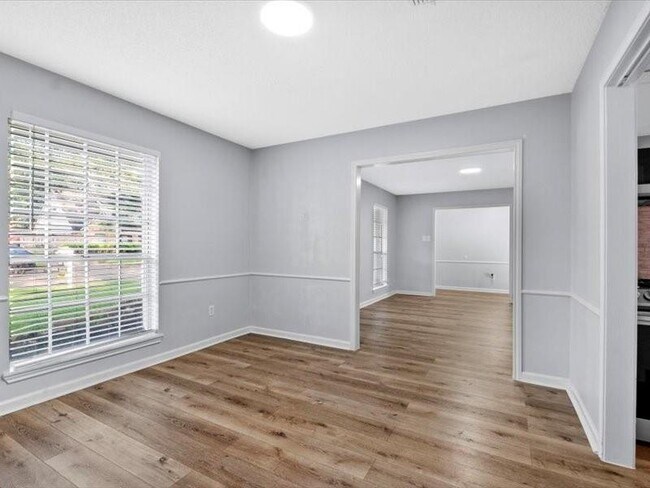 Building Photo - 12615 Pine Bough Ln