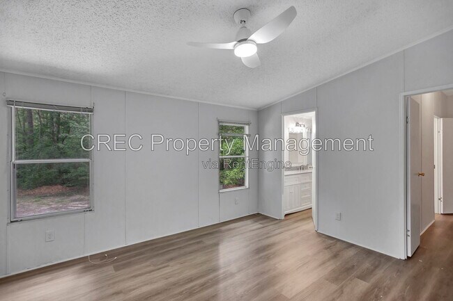 Building Photo - 405 Vine St