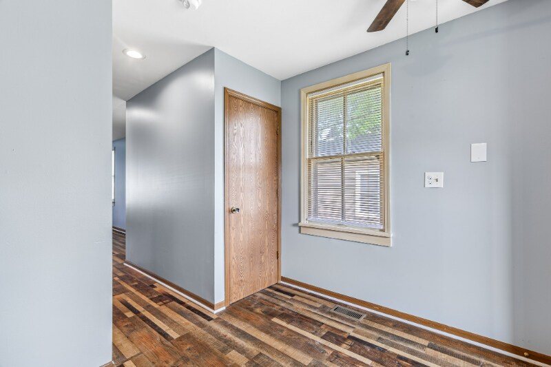 Building Photo - 394 Orient Ave