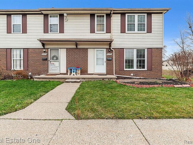 Building Photo - 44521 N Umberland Cir