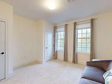 Building Photo - middlebury VT