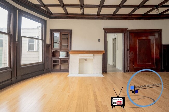 Building Photo - Recently remodeled historic home available...