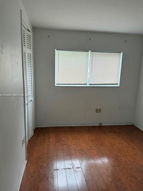 Building Photo - 2430 NE 135th St