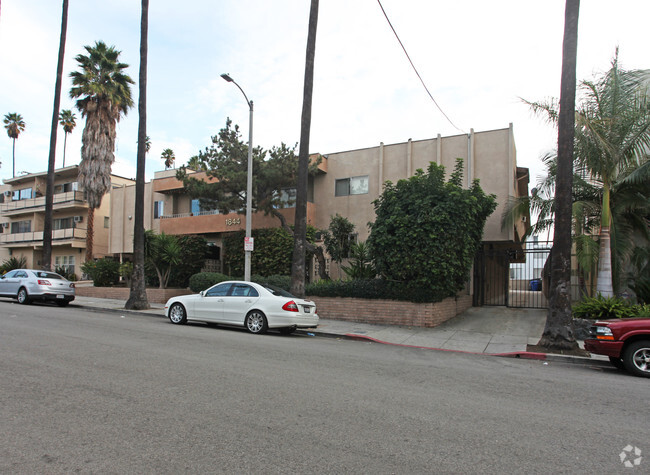 1844 Taft Ave - 1844 Taft Ave Los Angeles CA 90028 | Apartment Finder