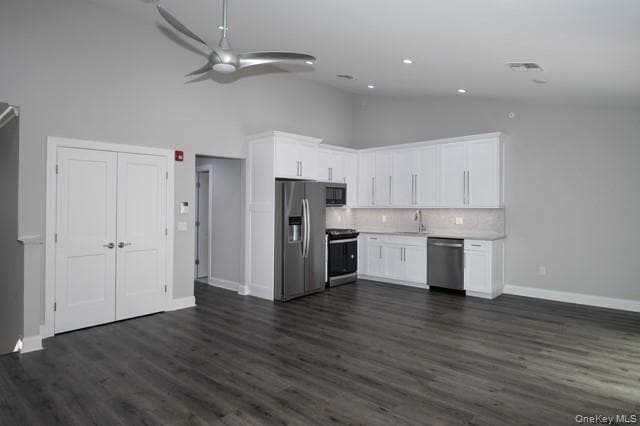 Building Photo - 26 Sunlight Walk