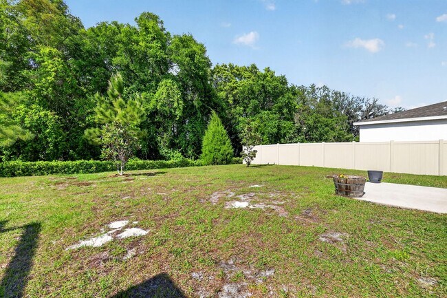 Building Photo - Available Now! Well-Maintained 3BR/2BA in Great Neighborhood