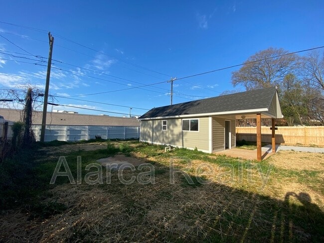 Building Photo - 1515 Kimberly Rd