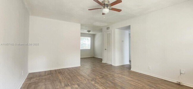 Building Photo - 5281 SW 90th Way