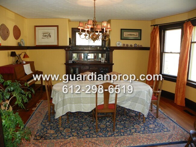 Building Photo - House on Corner Lot Available October 1st, Updated Kitchen/Bath, Fenced Yard, Back Deck, 2 Car Ga...