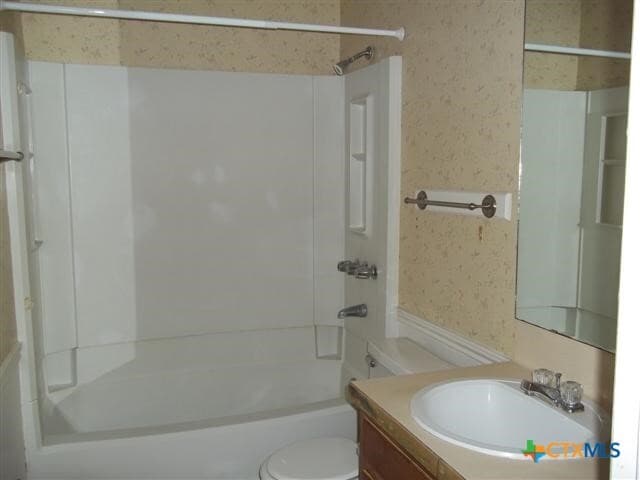 Building Photo - 109 Bridle Dr
