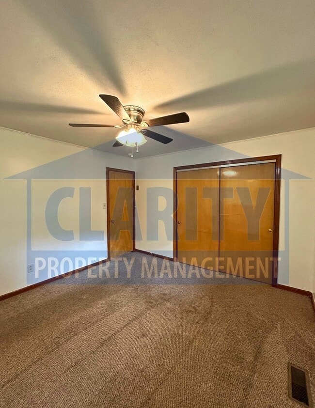 Building Photo - Charming Ranch-Style Home in the Heart of ...