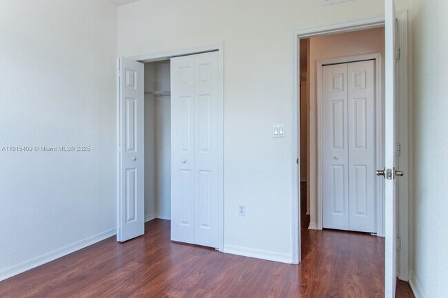 Building Photo - 12435 SW 125th St