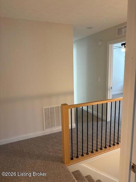 Building Photo - 401 Butterfield Dr