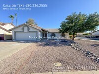 Building Photo - 449 E Meadows Ln