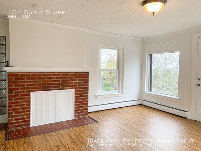 Building Photo - Nice 2 Bedroom Home