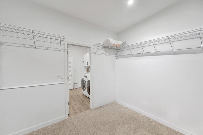 Building Photo - 10219 SW Corvus Ln