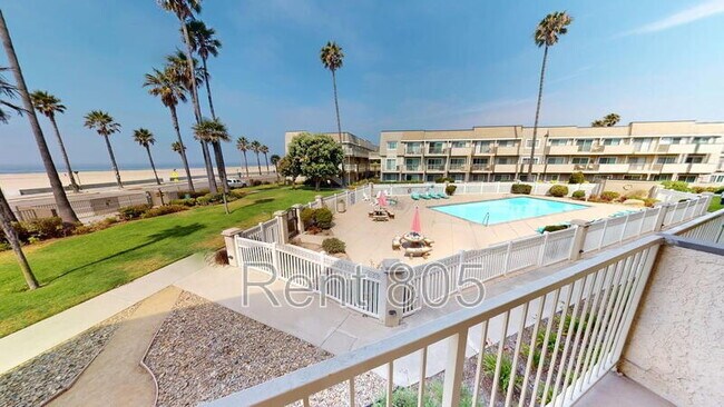 Building Photo - 334 Surfside Dr