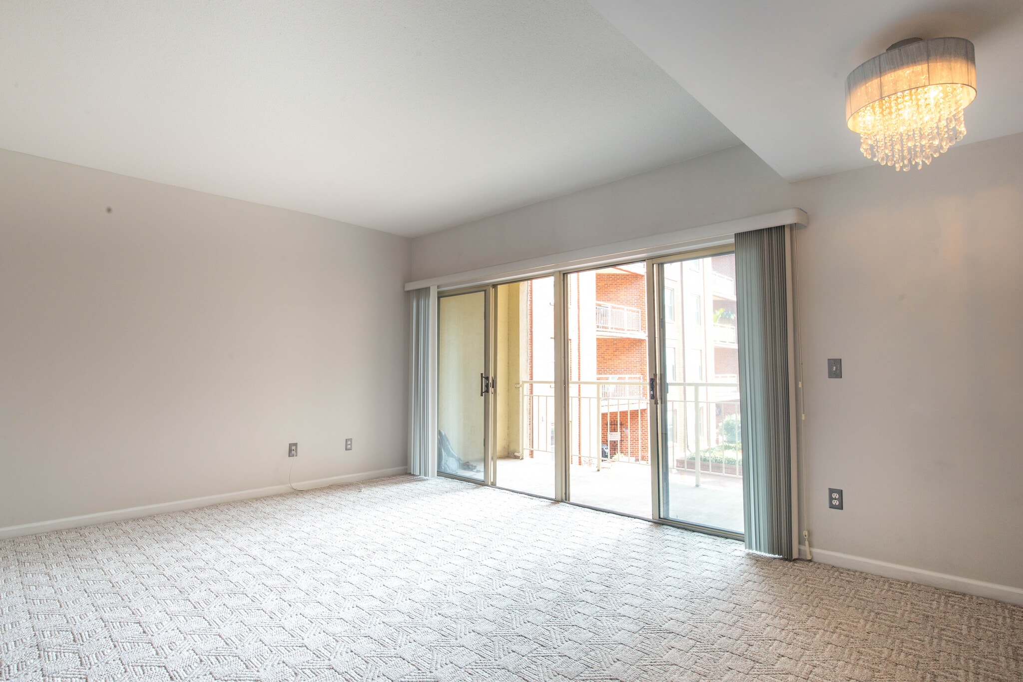 Bright living room - 960 Fell St