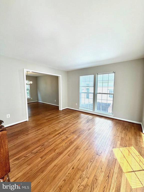 Building Photo - 43416 Sperrin Ct